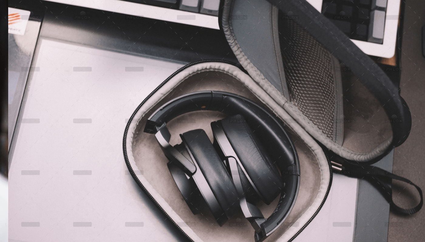 demo-attachment-1501-Mask-Group-17